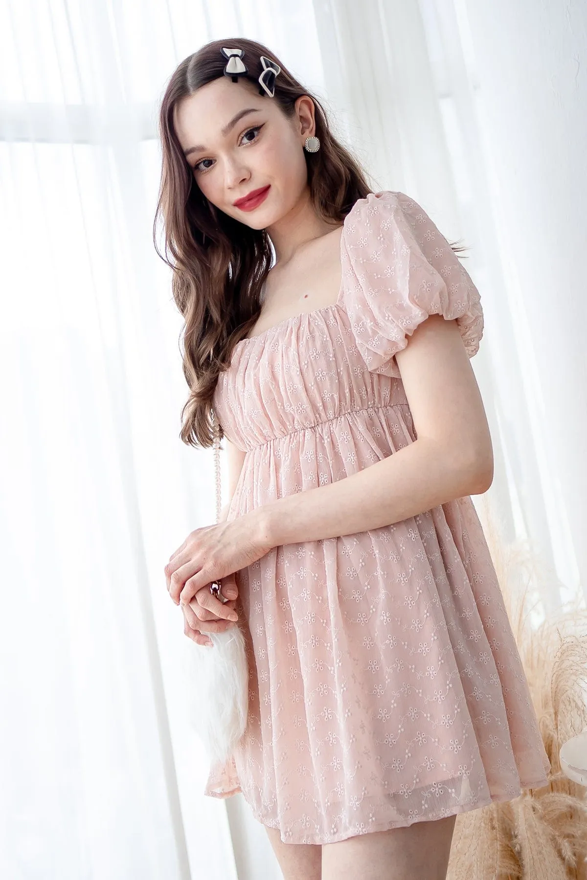 KYRIE PUFF SLEEVE RUCHED EYELET DRESS IN PINK